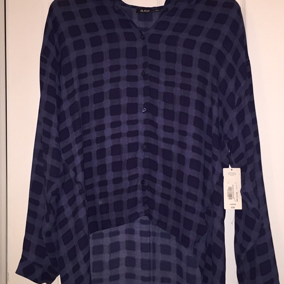 High to low, Color:Ocean Floor Plaid, large, NWT - Picture 2 of 2